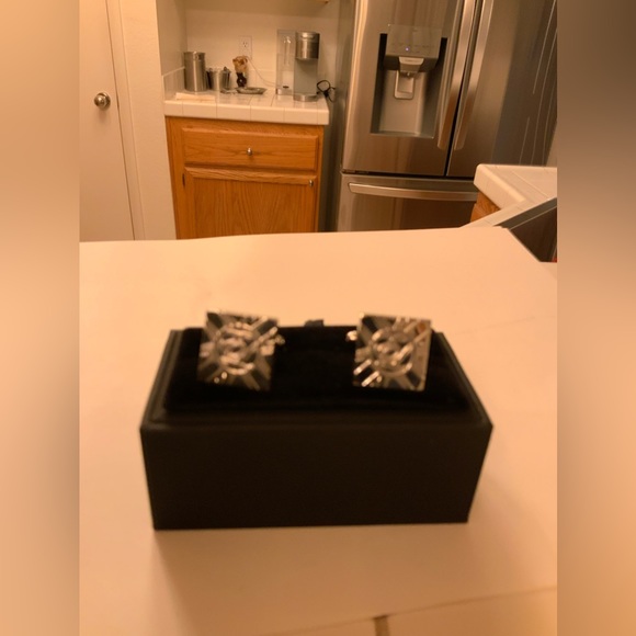 English Landry cuff links - Picture 1 of 3